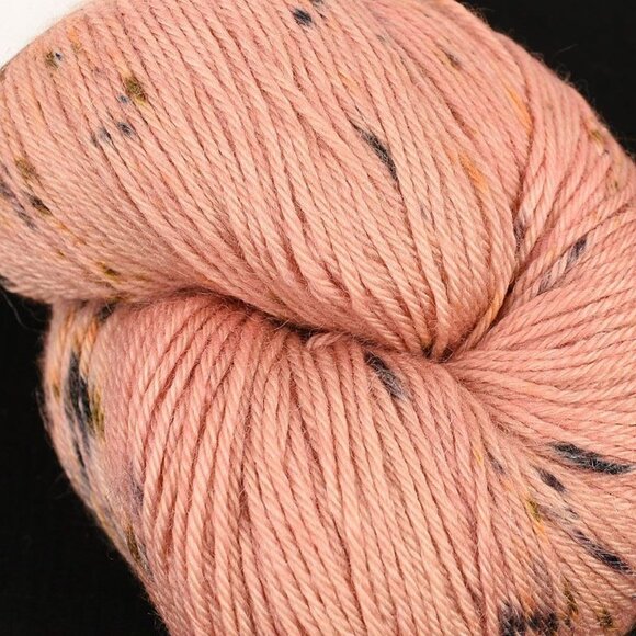 Plucky Knitter Nifty Yarn Merino Cashmere Nettle Colorway Fantoosh - Picture 2 of 3